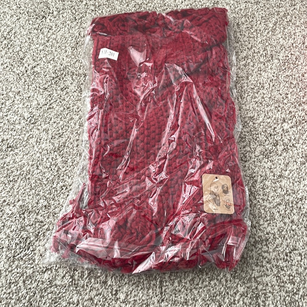 Maroon braided loop scarf